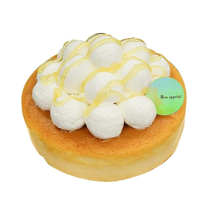 フランスブルターニュ産クリームチーズ使用レモンスフレチーズデコレーション13cm