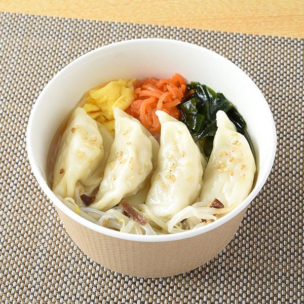 もちもち餃子と春雨の旨塩スープ