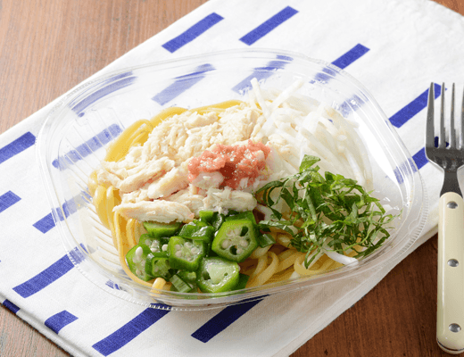 冷製生パスタ蒸し鶏と梅