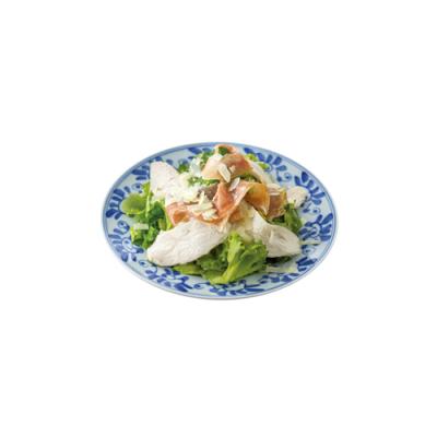 ≪店舗限定≫【ハーフ】桜姫鶏とハモンセラーノペコリーノチーズのサラダ